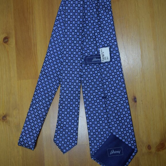 $840 New BRIONI Navy Aqua Blue Floral Medallion Handmade Italy Silk Neck Tie - Picture 14 of 15